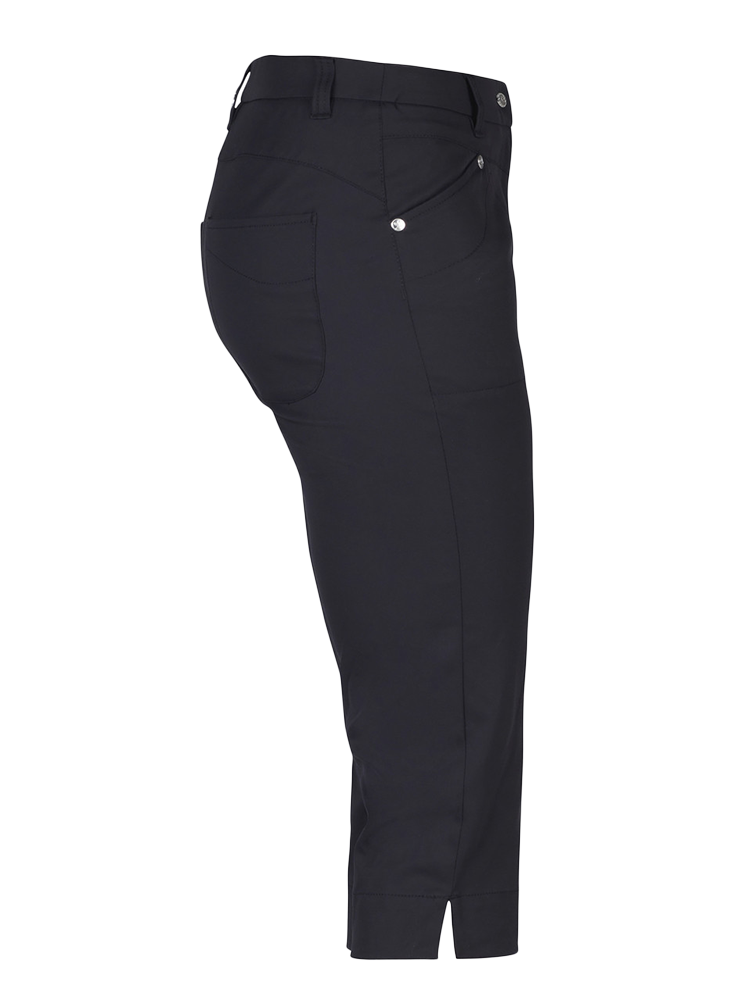 Daily Sports Womens Lyric Capri (74cm) - Black
