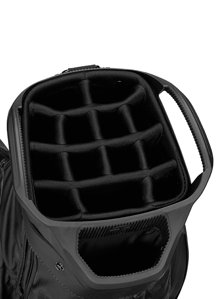 TaylorMade Storm Dry Cart Bag