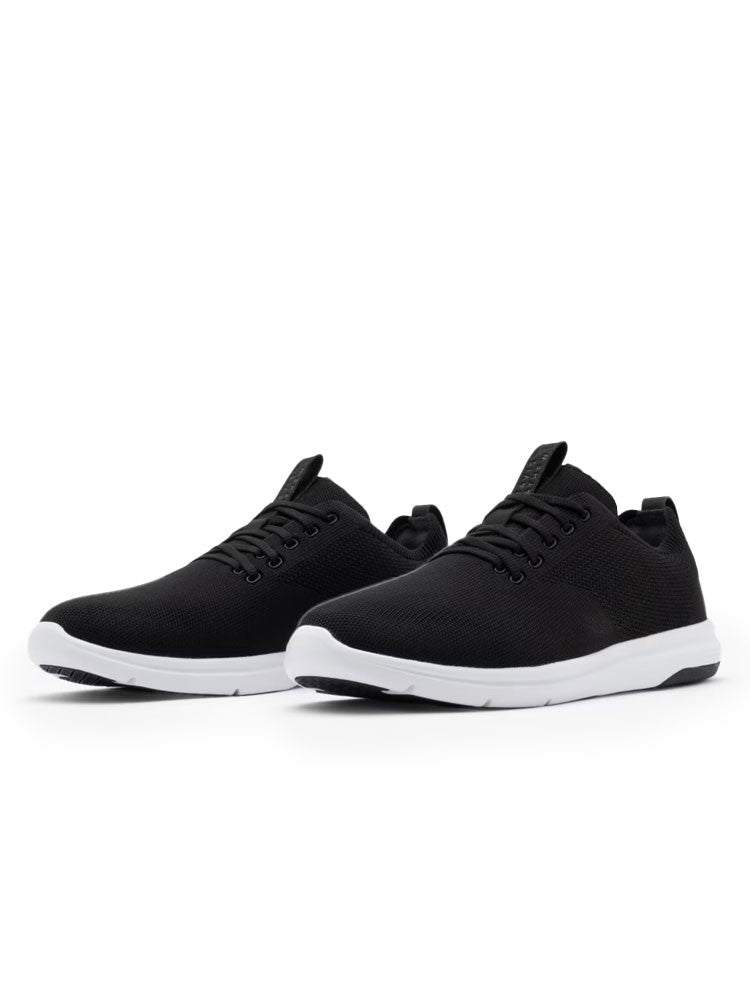 TravisMathew The Daily Lite Shoes - Black/White