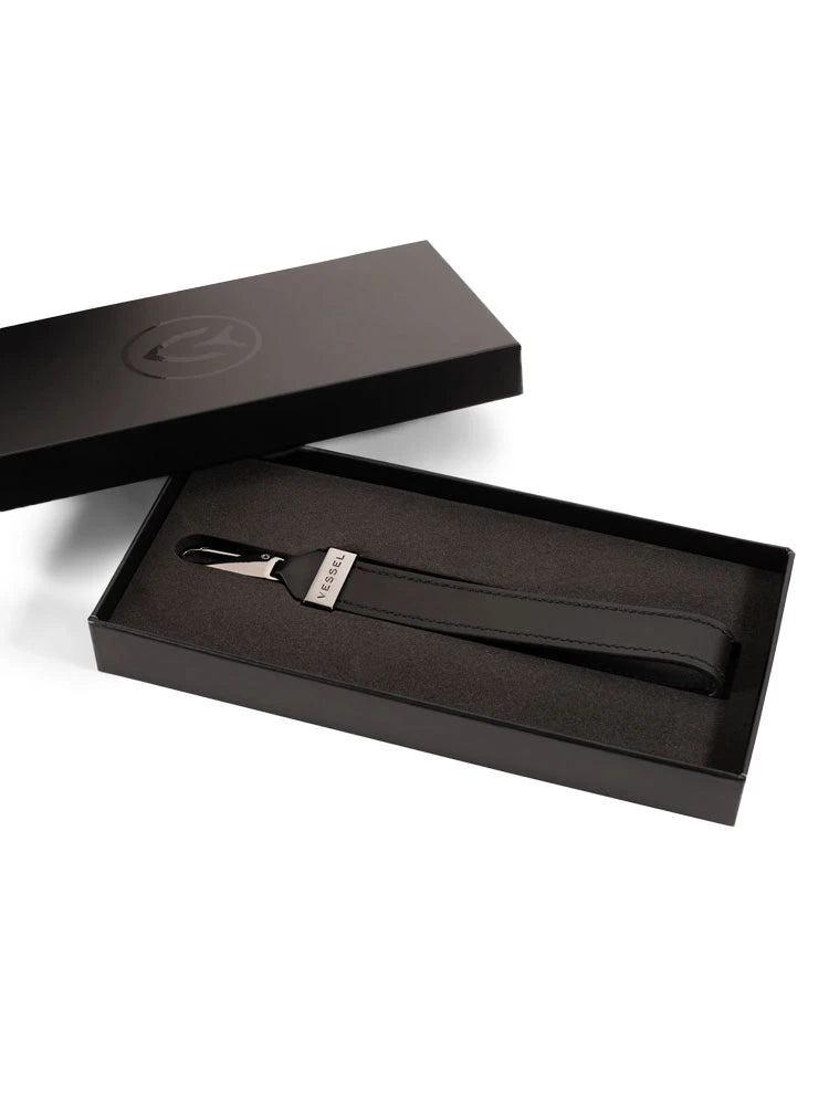 Vessel Genuine Leather Loop Pull