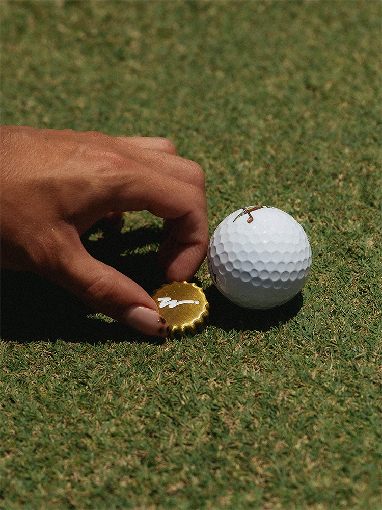 Walker Golf Things Ball Marker 3-Pack 'On Watch' - White/Green/Brushed Gold